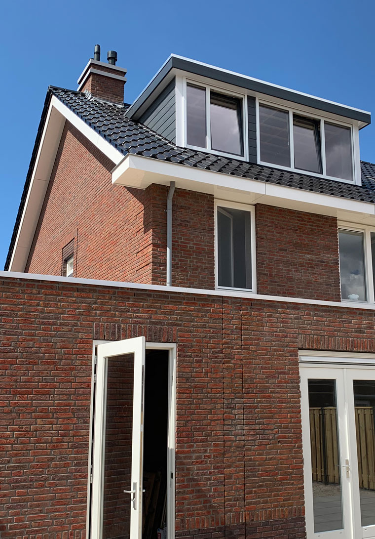 Vraag vrijblijvend een offerte aan voor een dakkapel in Vierpolders Dakkapel offerte voor Vierpolders aanvragen